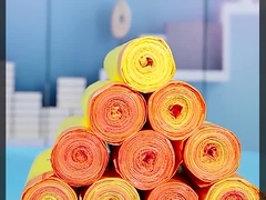 Sacchetto per la spazzatura riciclato ecologico realizzato in plastica riciclata con chiusura a corda